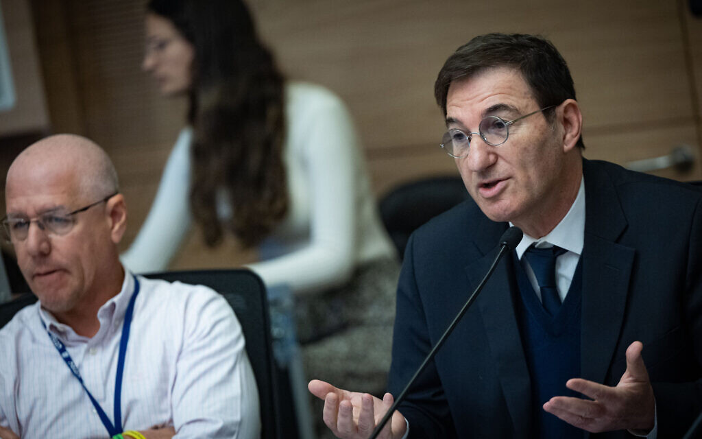 MK Boaz Bismuth leads a Foreign Affairs and Defense Committee meeting at the Knesset in Jerusalem, December 16, 2025. (Yonatan Sindel/Flash90)