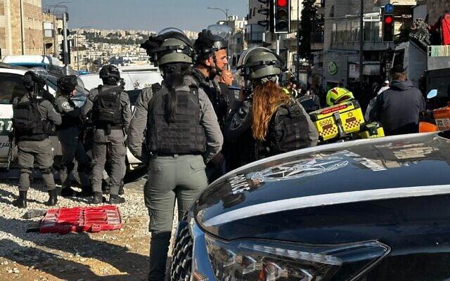Police respond to Haredi riots in Jerusalem, December 18, 2025. (Israel Police)