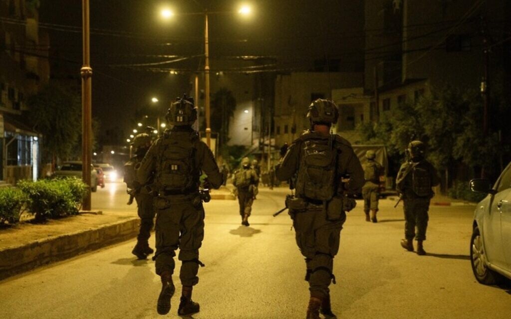 IDF troops operate in the West Bank city of Qalqiliya, early December 4, 2025. (Israel Defense Forces) IDF troops operate in the West Bank city of Qalqiliya, early December 4, 2025. (Israel Defense Forces)