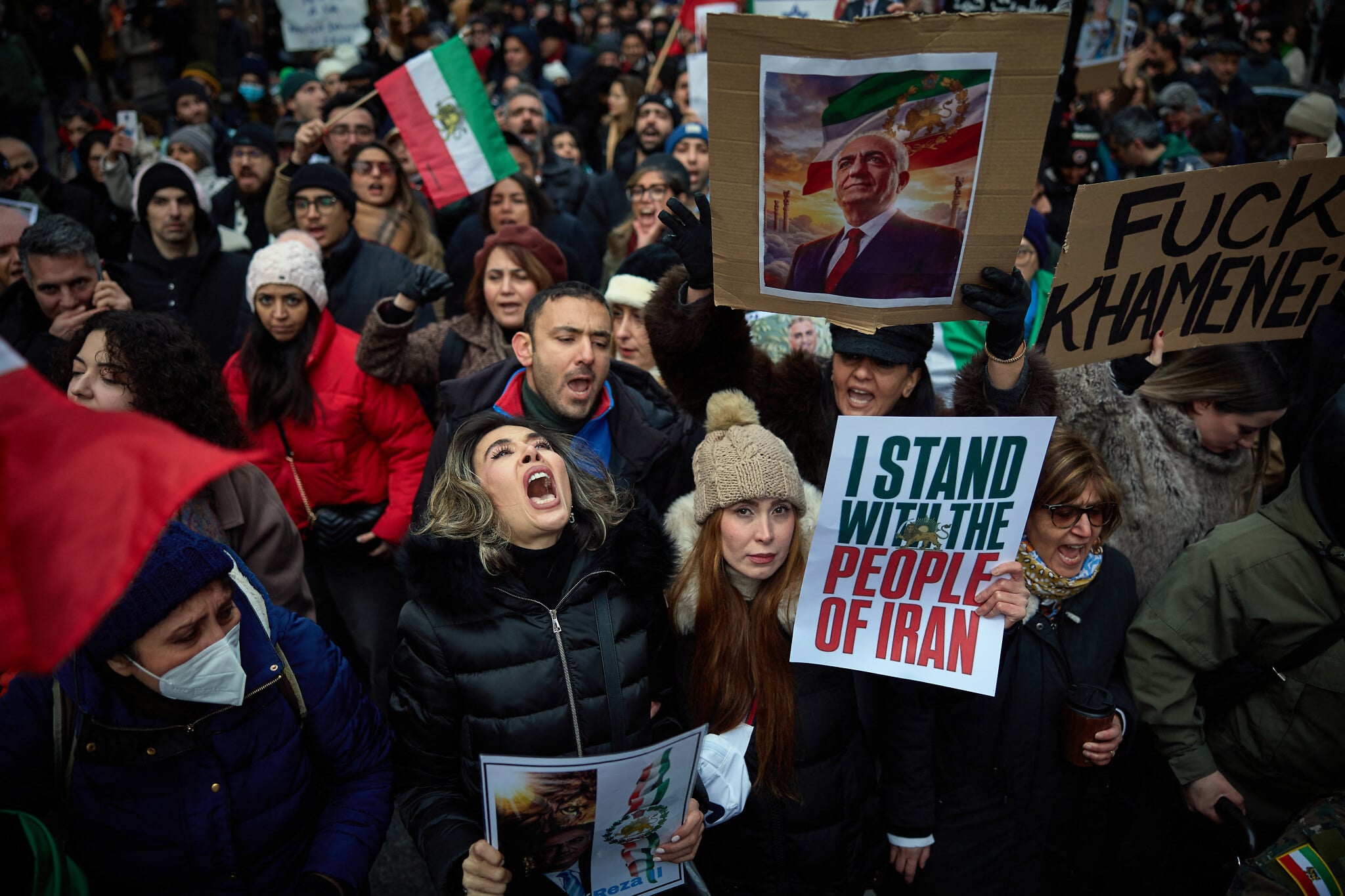 Masses gather in London, Paris, Istanbul to support Iran’s anti-regime protests