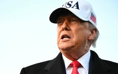 US President Donald Trump speaks to the press upon returning to Joint Base Andrews in Maryland, January 13, 2026. (Mandel NGAN / AFP)