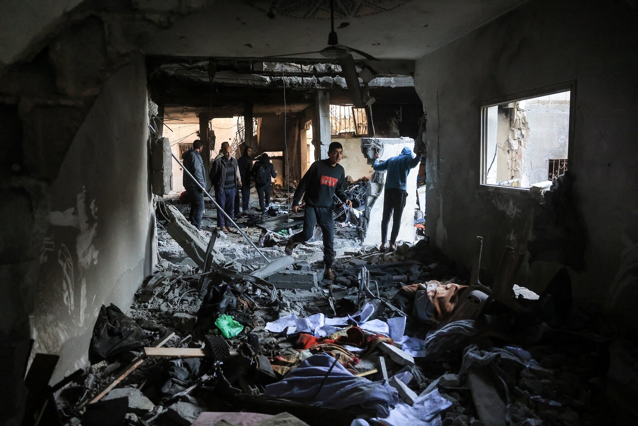 Israel says Gaza strikes hit senior terrorists in response to truce violation