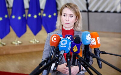 EU High Representative and Vice-President for Foreign Affairs and Security Policy Kaja Kallas talks to journalists upon arrival for a EU Foreign Affairs Council meeting at the EU headquarters in Brussels on January 29, 2026. (SIMON WOHLFAHRT / AFP) EU High Representative and Vice-President for Foreign Affairs and Security Policy Kaja Kallas talks to journalists upon arrival for a EU Foreign Affairs Council meeting at the EU headquarters in Brussels on January 29, 2026. (SIMON WOHLFAHRT / AFP)