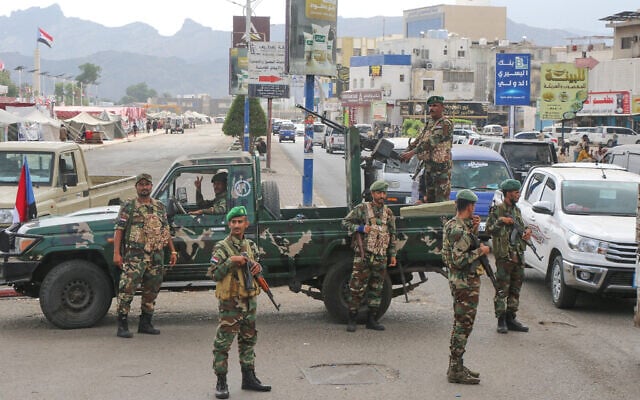 Southern Yemen soldiers of Southern Transitional Council (STC) at a check point, in Aden, Yemen, December 31, 2025. (AP Photo) Southern Yemen soldiers of Southern Transitional Council (STC) at a check point, in Aden, Yemen, December 31, 2025. (AP Photo)
