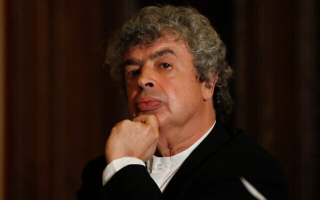 Semyon Bychkov meets with media after being appointed the Czech Philharmonic new chief conductor and music director at the Rudolfinum concert hall in Prague, Czech Republic, October 16, 2017. (AP/Petr David Josek, File) Semyon Bychkov meets with media after being appointed the Czech Philharmonic new chief conductor and music director at the Rudolfinum concert hall in Prague, Czech Republic, October 16, 2017. (AP/Petr David Josek, File)