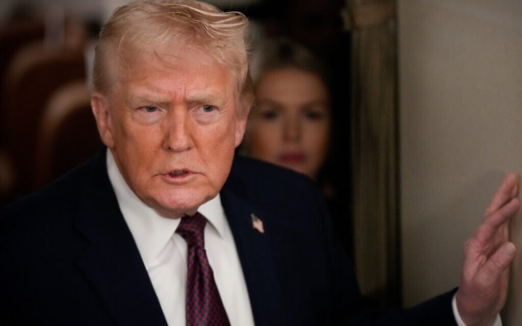 Trump: US military ‘looking at very strong options’ on Iran, Tehran ‘wants to negotiate’