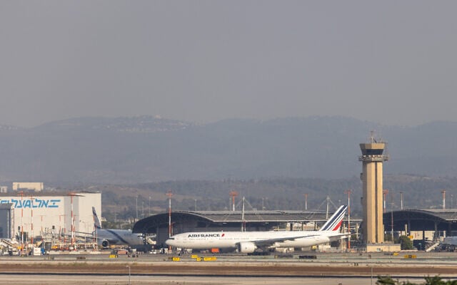 Illustrative: An Air France plane is parked at the Ben Gurion International Airport, outside of Tel Aviv, August 14, 2025. (Yossi Aloni/Flash90) Illustrative: An Air France plane is parked at the Ben Gurion International Airport, outside of Tel Aviv, August 14, 2025. (Yossi Aloni/Flash90)