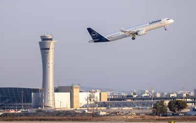 A Lufthansa plane takes off at the Ben Gurion International Airport, outside of Tel Aviv, August 14, 2025. (Yossi Aloni/Flash90)