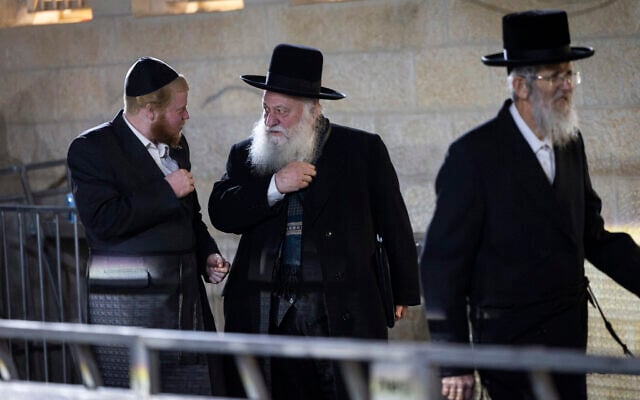Agudat Yisrael head Yitzhak Goldknopf arrives for a meeting being held by the faction's rabbinic leadership on the Haredi draft exemption bill, in Jerusalem on January 7, 2026. (Chaim Goldberg/Flash90) Agudat Yisrael head Yitzhak Goldknopf arrives for a meeting being held by the faction's rabbinic leadership on the Haredi draft exemption bill, in Jerusalem on January 7, 2026. (Chaim Goldberg/Flash90)