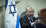 Justice Minster Yariv Levin speaks at the Knesset, Jerusalem, January 7, 2026. (Yonatan Sindel/Flash90)