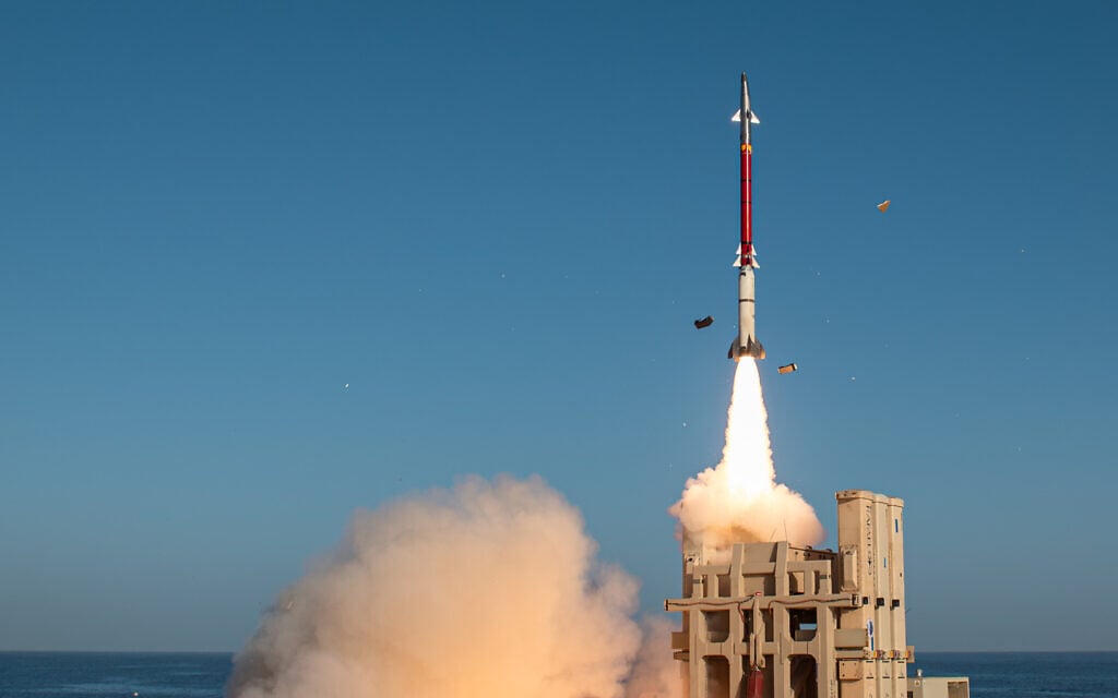 Eyeing future missile threats, Israel successfully completes ‘complex’ David’s Sling tests
