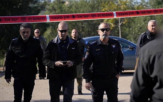 Israel Police Chief Commissioner Daniel Levy at the site of a triple homicide in Suweid Hamira, February 5, 2026. (Israel Police)