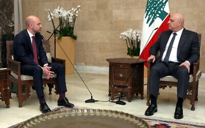 Lebanon's President Joseph Aoun (R) receiving France's Minister for Europe and Foreign Affairs Jean-Noel Barrot (L) at the Presidential Palace in Baabda, east of Beirut, on February 6, 2026. (Lebanese Presidency Press Office / AFP) Lebanon's President Joseph Aoun (R) receiving France's Minister for Europe and Foreign Affairs Jean-Noel Barrot (L) at the Presidential Palace in Baabda, east of Beirut, on February 6, 2026. (Lebanese Presidency Press Office / AFP)