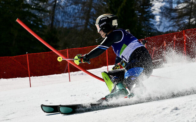 Israel's Noa Szollos competes in the first run of the women's slalom event during the Milano Cortina 2026 Winter Olympic Games at the Tofane Alpine Skiing Centre in Cortina d'Ampezzo on February 18, 2026 (Stefano RELLANDINI / AFP) Israel's Noa Szollos competes in the first run of the women's slalom event during the Milano Cortina 2026 Winter Olympic Games at the Tofane Alpine Skiing Centre in Cortina d'Ampezzo on February 18, 2026 (Stefano RELLANDINI / AFP)