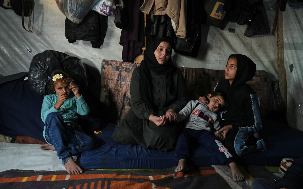 Women returning to Gaza through Rafah say IDF bound, interrogated and threatened them