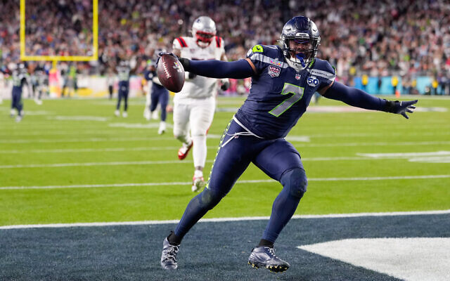 Seattle Seahawks linebacker Uchenna Nwosu (7) celebrates his touchdown on a fumble recovery during the second half of the NFL Super Bowl 60 football game against the New England Patriots, February 8, 2026, in Santa Clara, California. (AP Photo/Mark J. Terrill) Seattle Seahawks linebacker Uchenna Nwosu (7) celebrates his touchdown on a fumble recovery during the second half of the NFL Super Bowl 60 football game against the New England Patriots, February 8, 2026, in Santa Clara, California. (AP Photo/Mark J. Terrill)