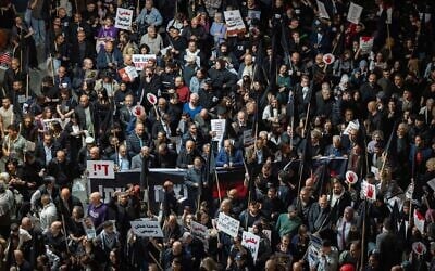 Thousands of people attend a protest against violence in the Arab community in Tel Aviv on January 31, 2026. (Yonatan Sindel/Flash90)