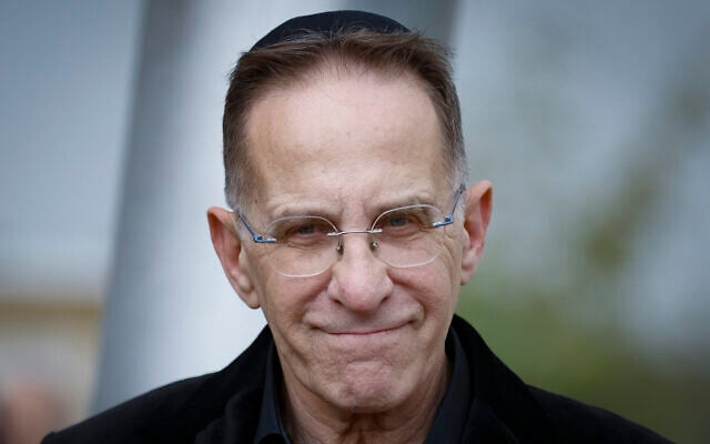 Prime Minister Benjamin Netanyahu's chief of staff, Tzachi Braverman, at the funeral of Asher Hayon, a former chief of staff and adviser to the premier, at a cemetery in Modiin, February 17, 2026. (Tal Gal/Flash90)