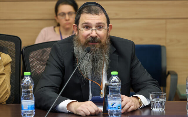 Rabbi Shraga Dahan addresses the Knesset Labor and Welfare Committee, February 22, 2026. (Noam Moskowitz/Office of the Knesset Spokesperson)