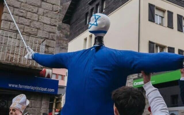 An effigy with an Israeli flag on its face that was symbolically tried, hung, shot and burned, during a carnival in the small European country of Andorra, February 16, 2026. (used in accordance with Clause 27a of the Copyright Law) An effigy with an Israeli flag on its face that was symbolically tried, hung, shot and burned, during a carnival in the small European country of Andorra, February 16, 2026. (used in accordance with Clause 27a of the Copyright Law)