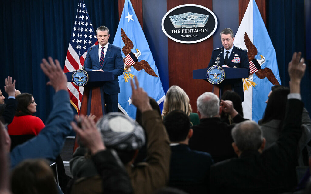 (L/R) US Defense Secretary Pete Hegseth and the Chairman of the Joint Chiefs of Staff General Dan Caine take questions during a press conference on US military action in Iran, at the Pentagon in Washington, DC, on March 2, 2026. (Brendan Smialowski/AFP)