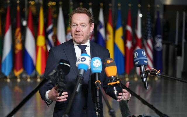 Netherland's Foreign Minister David van Weel speaks with the media as he arrives for a meeting of NATO foreign ministers at NATO headquarters in Brussels, on December 3, 2025. (AP Photo/Virginia Mayo) Netherland's Foreign Minister David van Weel speaks with the media as he arrives for a meeting of NATO foreign ministers at NATO headquarters in Brussels, on December 3, 2025. (AP Photo/Virginia Mayo)