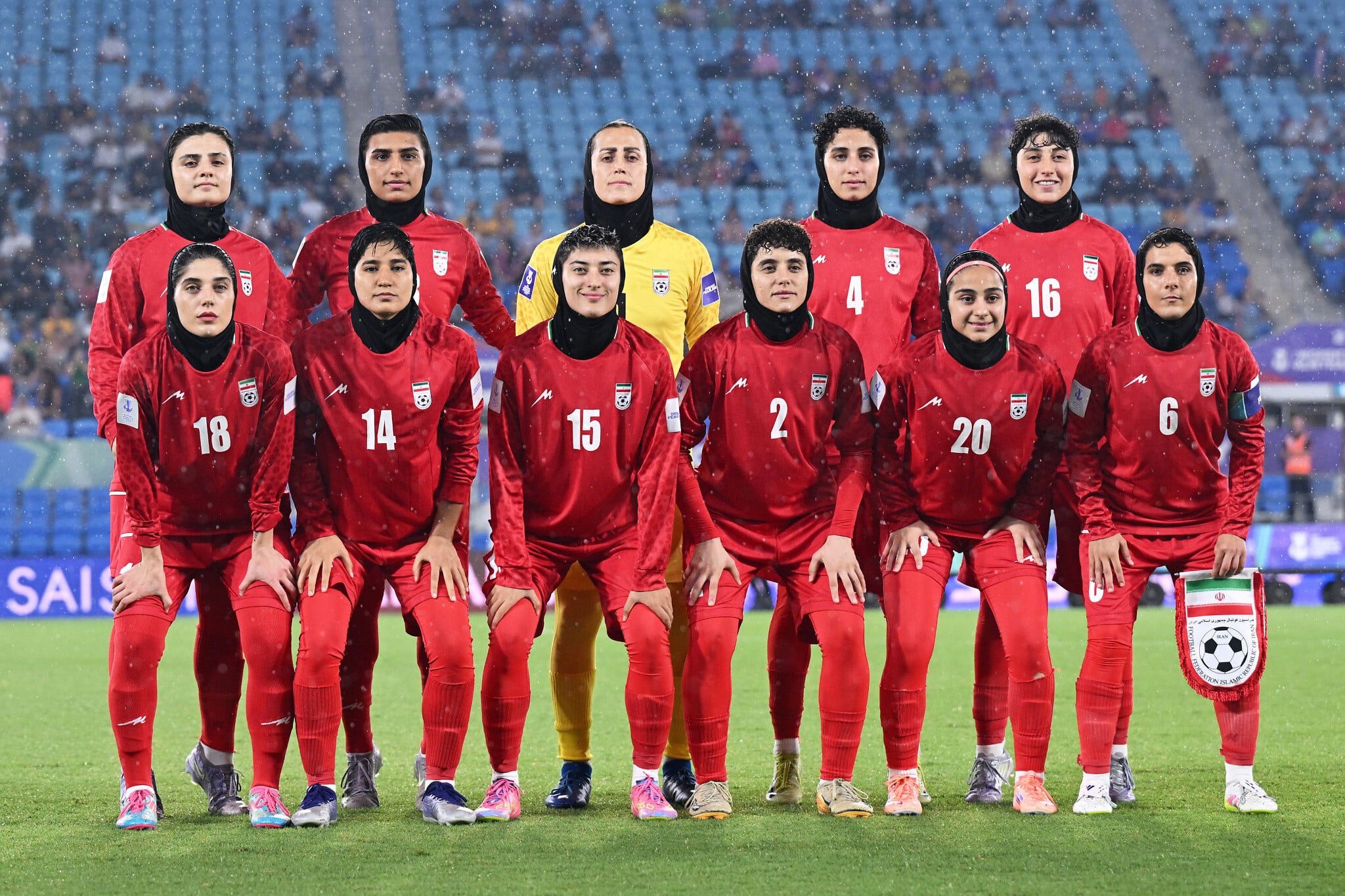 Cầu thủ nữ Iran ra tín hiệu cầu cứu trước khi phải về nước 3 Iranian soccer team exits Women's Asian Cup and faces tricky prospect of return home | The Times of Israel