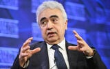International Energy Agency Executive Director Fatih Birol speaks at the National Press Club in Canberra, Australia, Monday, March 23, 2026. (Lukas Coch/AAP Image via AP)