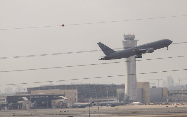 A plane departs from Ben Gurion Airport, March 16, 2026. (Yossi Aloni/Flash90) A plane departs from Ben Gurion Airport, March 16, 2026. (Yossi Aloni/Flash90)