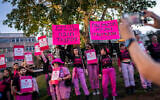 Israelis attend a protest against the government and ongoing war with Iran in Tel Aviv on March 28, 2026.(Flash90)