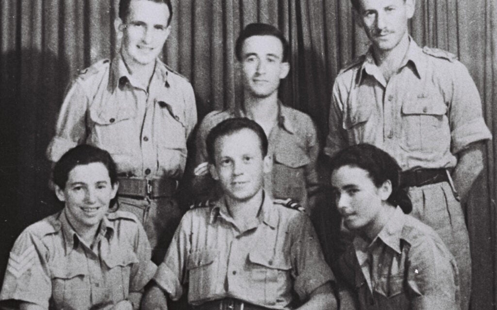 Jewish parachutists of the Yishuv (Jewish community of pre-state Israel). From right to left, top row: Reuven Dafni, Zadok Doron, Abba Berdichev. Bottom row: Sara Braverman, Arieh Fichman, Haviva Reik.1944 (Public domain via Wikimedia Commons)