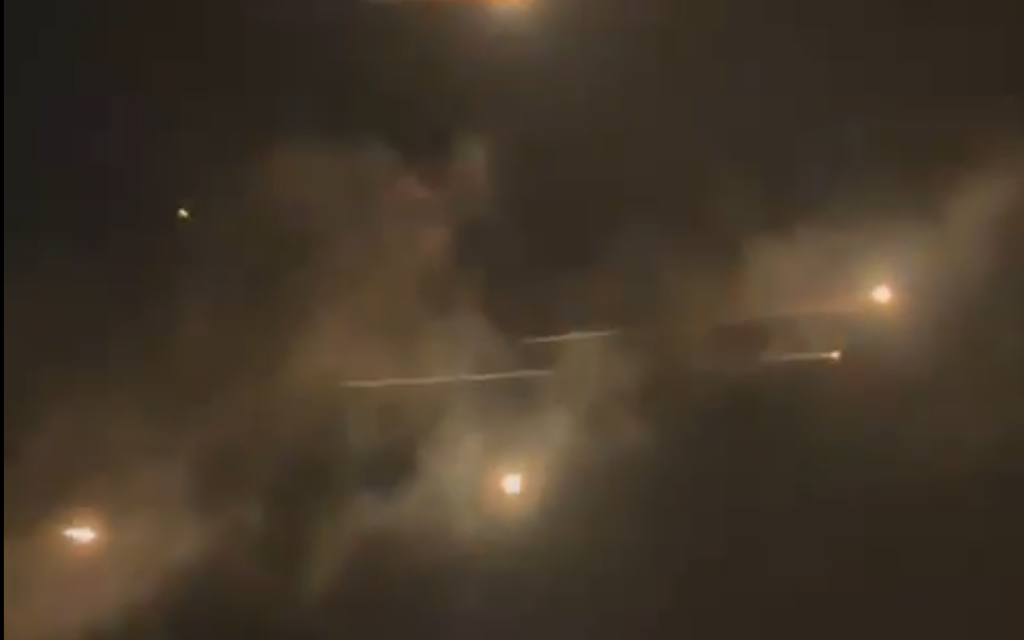 Hezbollah rockets streak across the sky in a major barrage on northern Israel, March 11, 2026 (Video screenshot; used in accordance with Clause 27a of the Copyright Law)