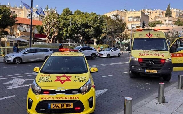 Paramedics arrive at the scene of a stabbing in Ramat Gan on March 12, 2026. (Magen David Adom) Paramedics arrive at the scene of a stabbing in Ramat Gan on March 12, 2026. (Magen David Adom)