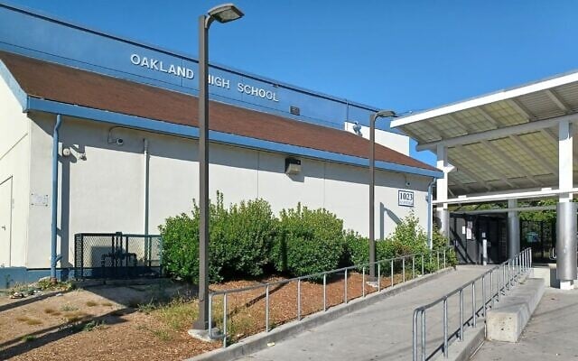 Oakland High School in an undated image (Wikimedia Commons via JTA) Oakland High School in an undated image (Wikimedia Commons via JTA)