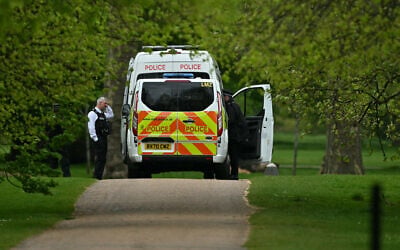 Police officers work in the closed Kensington Palace Gardens, west London, as they investigate if the nearby Israeli Embassy was targeted by drones carrying dangerous substances, April 17, 2026. (Ben Stansall/AFP)