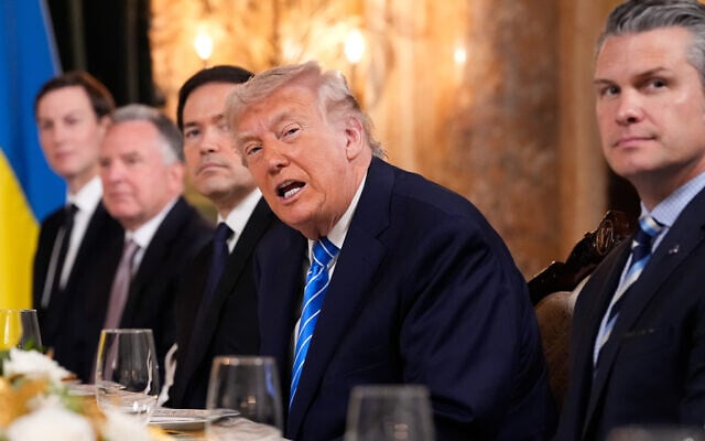President Donald Trump, accompanied, from left to right, by Jared Kushner, Special Envoy to the Middle East Steve Witkoff, White House chief of staff Susie Wiles, Secretary of State Marco Rubio and Defense Secretary Pete Hegseth, meets with Ukraine's President Volodymyr Zelenskyy, not pictured, at his Mar-a-Lago club, Sunday, Dec. 28, 2025, in Palm Beach, Fla. (AP Photo/Alex Brandon) President Donald Trump, accompanied, from left to right, by Jared Kushner, Special Envoy to the Middle East Steve Witkoff, White House chief of staff Susie Wiles, Secretary of State Marco Rubio and Defense Secretary Pete Hegseth, meets with Ukraine's President Volodymyr Zelenskyy, not pictured, at his Mar-a-Lago club, Sunday, Dec. 28, 2025, in Palm Beach, Fla. (AP Photo/Alex Brandon)