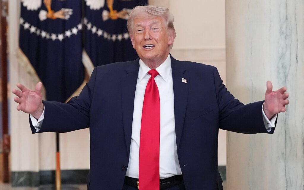 Trump: Iran faces ‘all hell’ if it doesn’t make a deal or open Hormuz in 48 hours