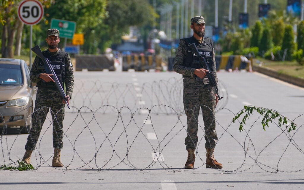 Soldiers stand guard at a checkpoint to ensure security ahead of the United States and Iran negotiations in Islamabad, Pakistan, April 10, 2026. (AP Photo/Anjum Naveed) Soldiers stand guard at a checkpoint to ensure security ahead of the United States and Iran negotiations in Islamabad, Pakistan, April 10, 2026. (AP Photo/Anjum Naveed)