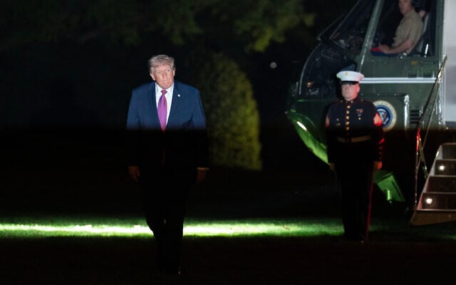US President Donald Trump walks on the South Lawn upon his arrival to the White House, April 17, 2026, in Washington, DC. (AP Photo/Jose Luis Magana) US President Donald Trump walks on the South Lawn upon his arrival to the White House, April 17, 2026, in Washington, DC. (AP Photo/Jose Luis Magana)