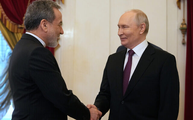 Russian President Vladimir Putin, right, shakes hands with Iranian Foreign Minister Abbas Araghchi during their meeting at the Boris Yeltsin Presidential Library, in St. Petersburg, Russia, April 27, 2026. (AP/Dmitri Lovetsky, Pool) Russian President Vladimir Putin, right, shakes hands with Iranian Foreign Minister Abbas Araghchi during their meeting at the Boris Yeltsin Presidential Library, in St. Petersburg, Russia, April 27, 2026. (AP/Dmitri Lovetsky, Pool)