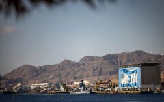 An Israeli Sa'ar 6-class corvette war ship with an Iron Dome missile battery patrols off the shore of Eilat, February 10, 2025. (Chaim Goldberg/Flash90)