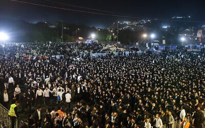 The crowd during Lag B'Omer celebrations on Mount Meron, May 15, 2025. (David Cohen/Flash90)