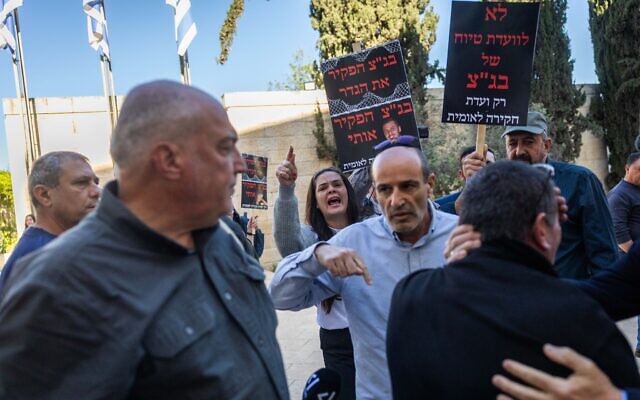 Bereaved families clash outside the High Court of Justice in Jerusalem, April 23, 2026 (Yonatan Sindel/Flash90) Bereaved families clash outside the High Court of Justice in Jerusalem, April 23, 2026 (Yonatan Sindel/Flash90)
