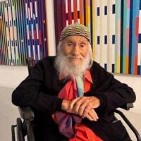 Pioneering kinetic artist Yaacov Agam receiving the Israel Prize on April 20, 2026, at the Yaacov Agam Museum of Art (Jessica Steinberg/Times of Israel)
