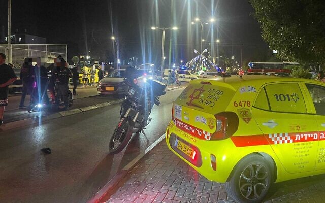 Magen David Adom paramedics arrive at the scene of a deadly shooting in Or Akiva on April 19, 2026. (Magen David Adom)