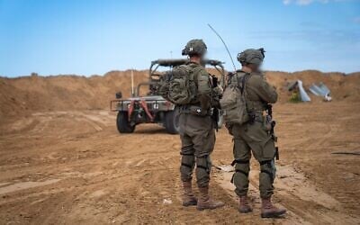 Illustrative: IDF troops operate in the southern Gaza Strip, in a handout photo issued on April 26, 2026. (Israel Defense Forces)