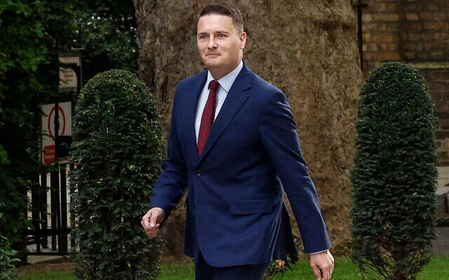 Britain's Health Secretary Wes Streeting arrives at Downing Street to meet with the prime minister in central London on May 13, 2026. (Brook Mitchell / AFP)
