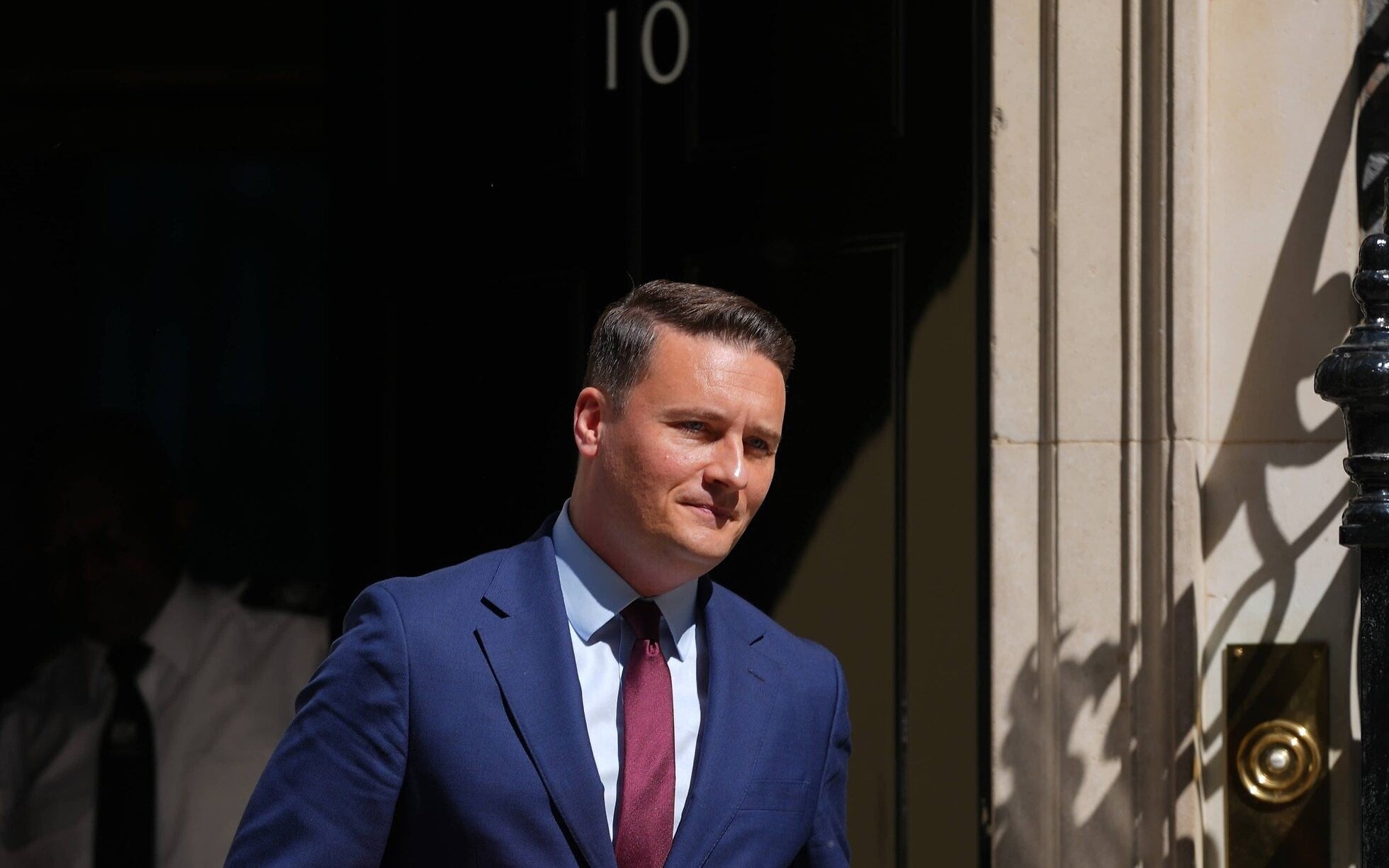Wes Streeting Challenges Keir Starmer for Labour Leadership