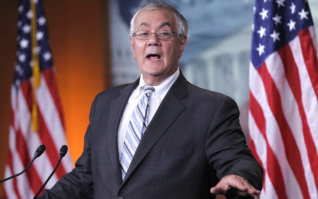 Barney Frank, the Jewish progressive congressman behind landmark finance bill, dies at 86