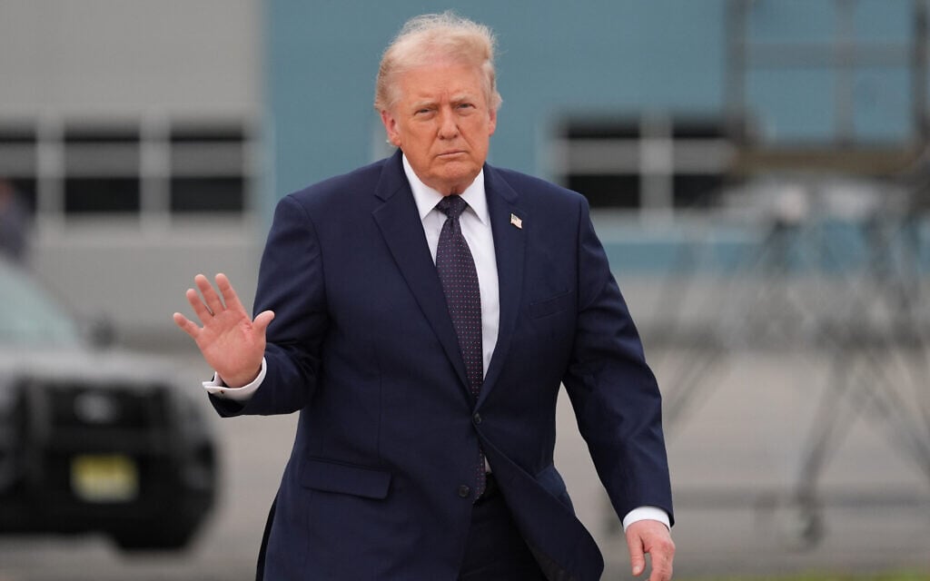 Trump said weighing new strikes as he seeks ‘decisive’ victory amid frustration with Iran talks